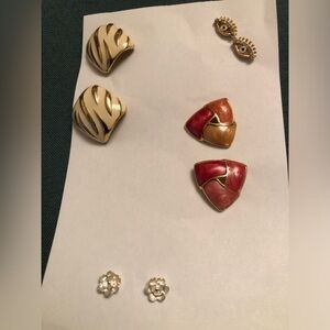 *** 4 for $15 *** bundle of 4 pair of pierced earrings - metal